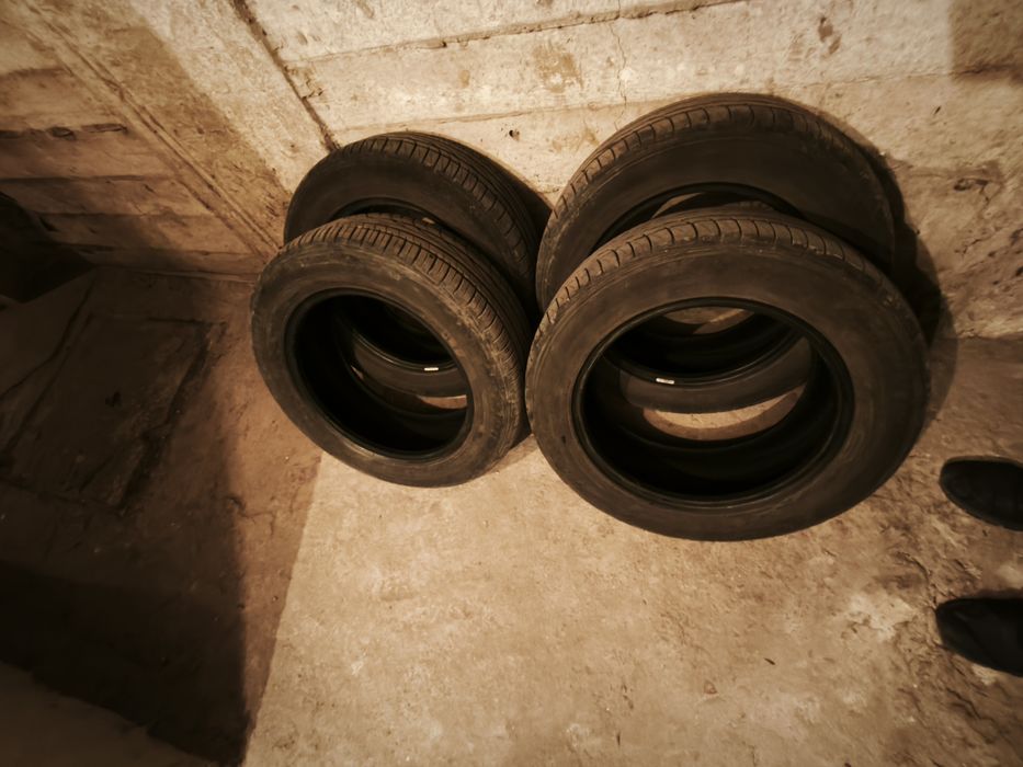 Летни гуми 205/60/16