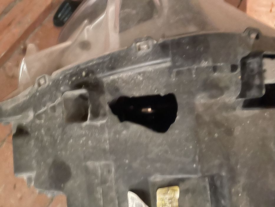 Фара Santa Fe 2019