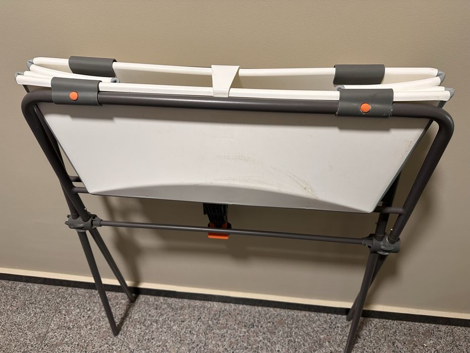 Продавам бебешка вана