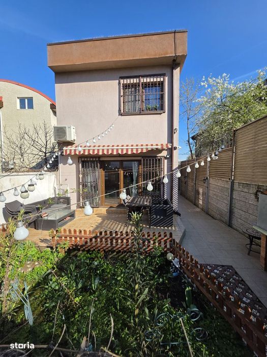 Vila moderna P+1 de vanzare zona Parcul Circului - direct proprietar