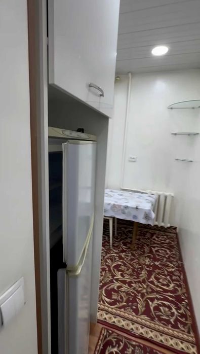 Чилонзорда Бунёдкор стадиони ёнида 3 xoналик (3/4/4) уй сотилади.