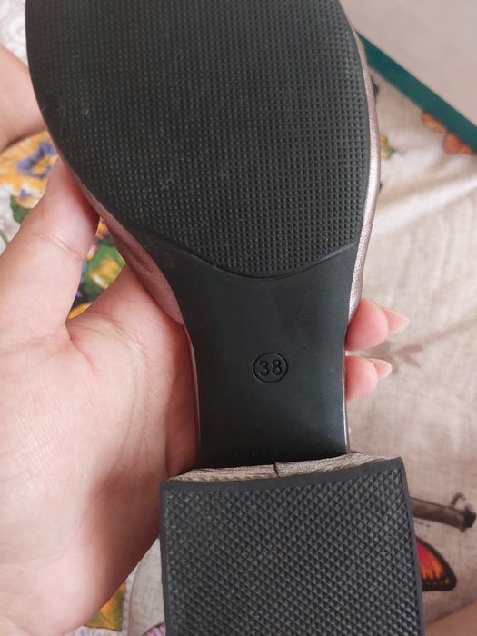 Босоножки. 38-й размер