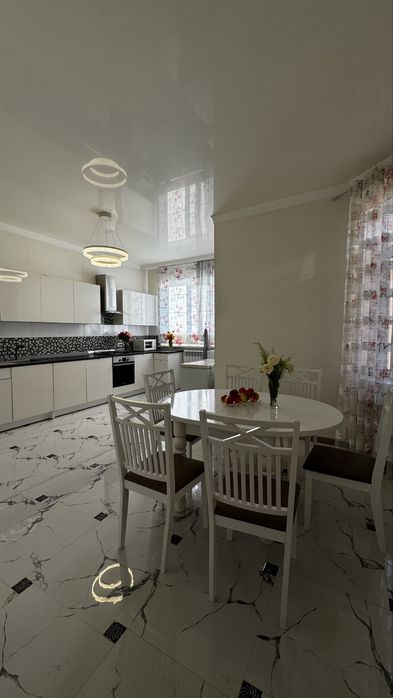 Продам дом в Самале, резиденция.