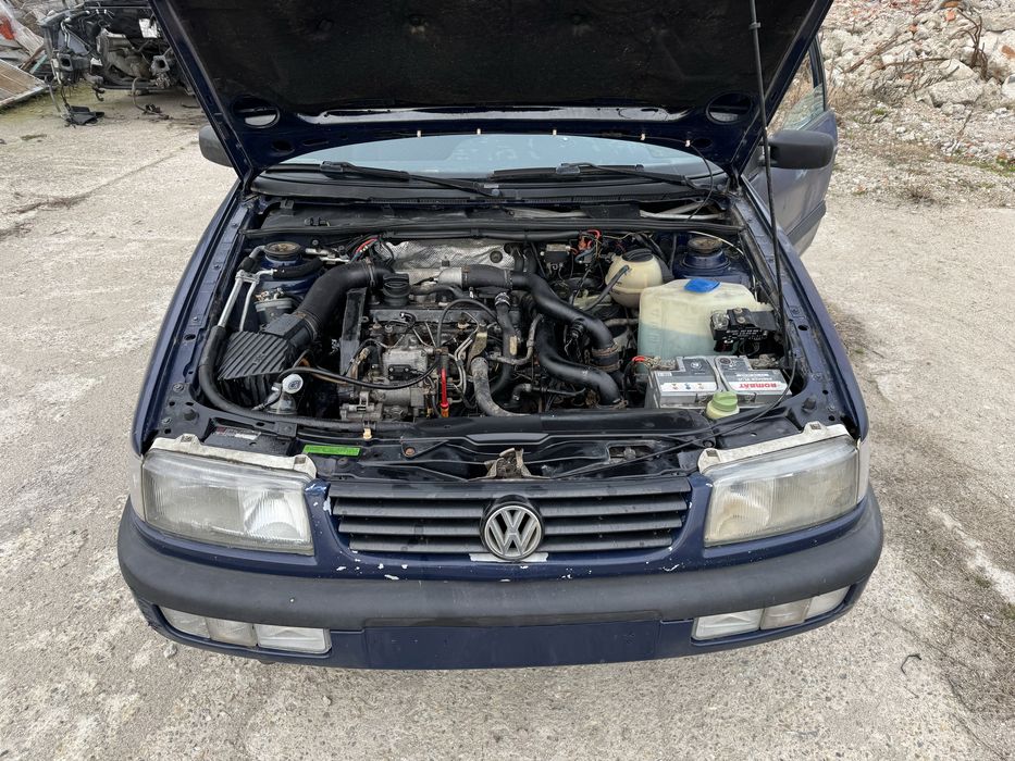 Dezembrez VW Passat b4 intermediar