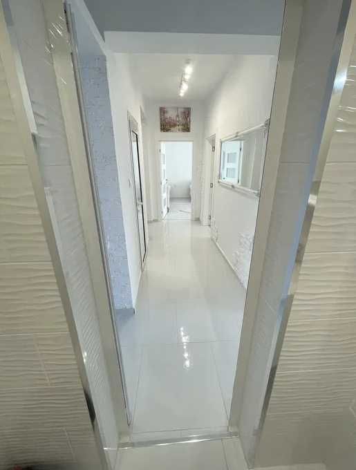 Дава се под наем Тристаен апартамент в Пловдив, Център - 120 кв.м за 500 € - Снимка #4