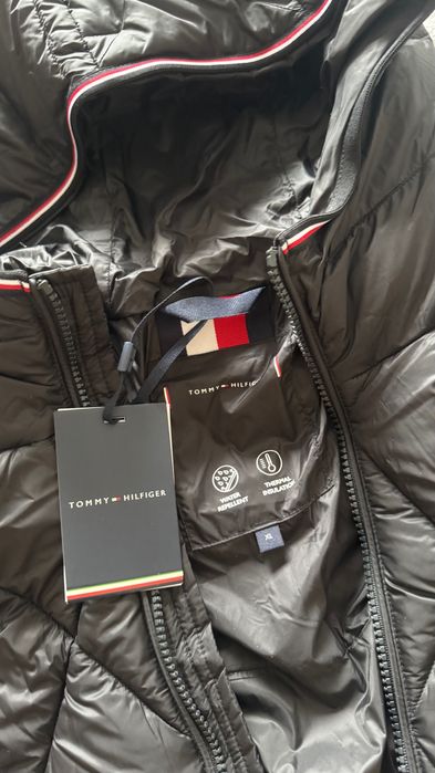 Яке Tommy Hilfiger