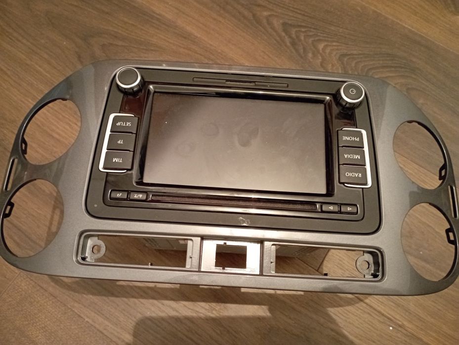 Radio CD cu navigatie Volkswagen Tiguan