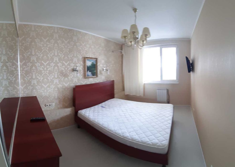 Дава се под наем Двустаен апартамент в София, Център - 70 кв.м за 612 € - Снимка #3