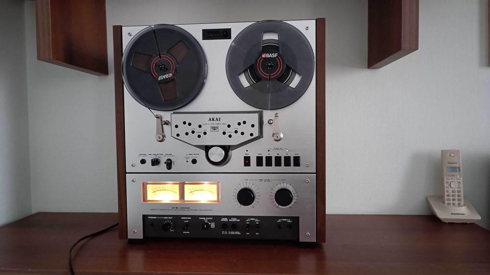 Катушечный  Akai