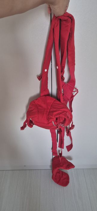 Продам кенгуру в хорошем состоянии