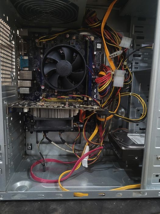 Продам офисный компьютер