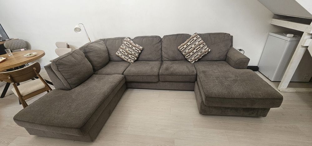Продам диван от  Ashley furniture