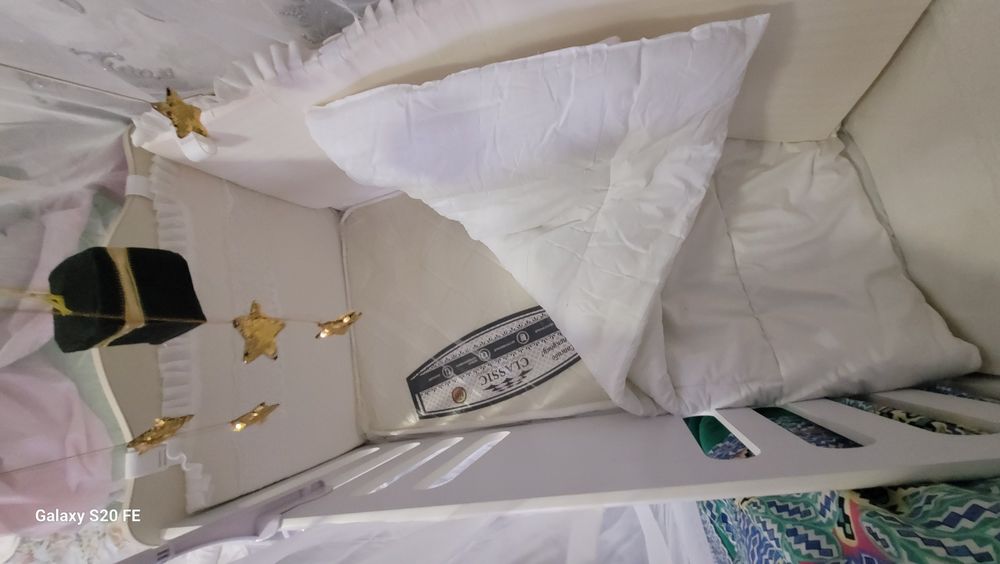 Детский кроват срочна сотилади