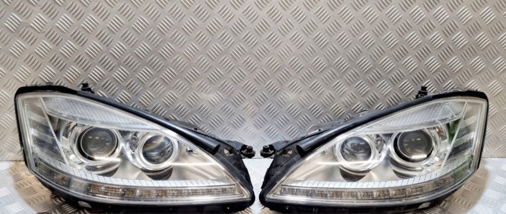 Капот w221  мерседес