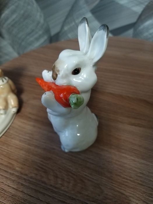 Продам статуэтки