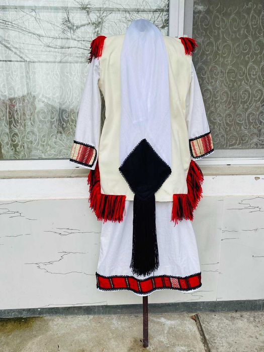 Македонска носия