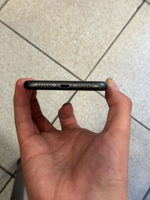 Iphone 11 гарантия на 1год