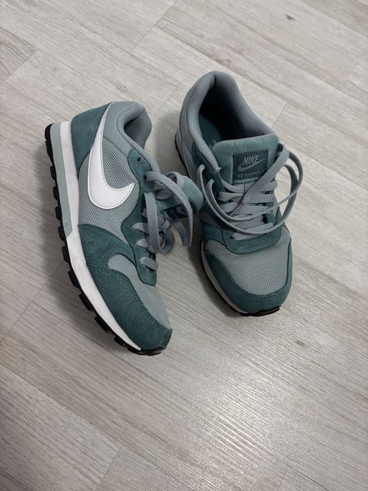 Adidasi nike marimea 38