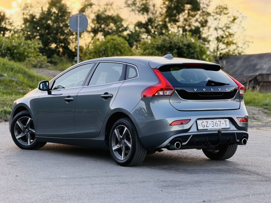 VOLVO V40 2016 — imagine 3