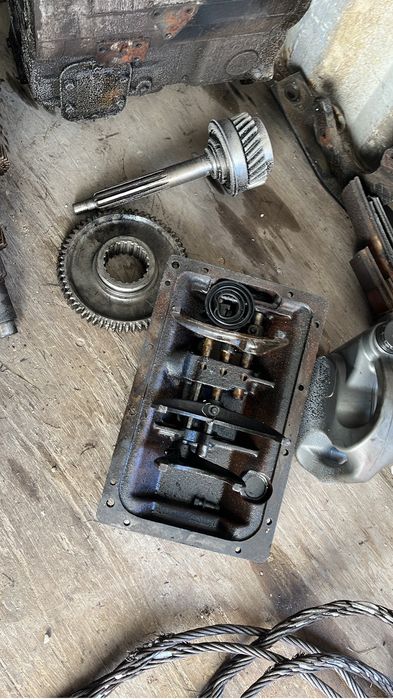 Запчасти МАЗ ЯМЗ 236