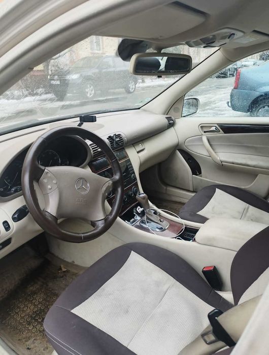 Mercedes C200 2005