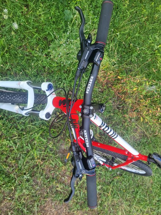 De vanzare bicicleta KTM Ultra Fire,roti pe 26 inch,frane hidraulice pe disc Shimano