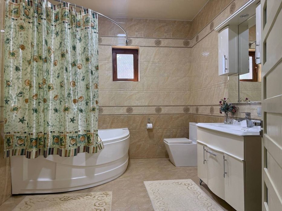 Продается дом 6 ком, 500м² Мирзо Улугбекский район, Амир Тимур махалля