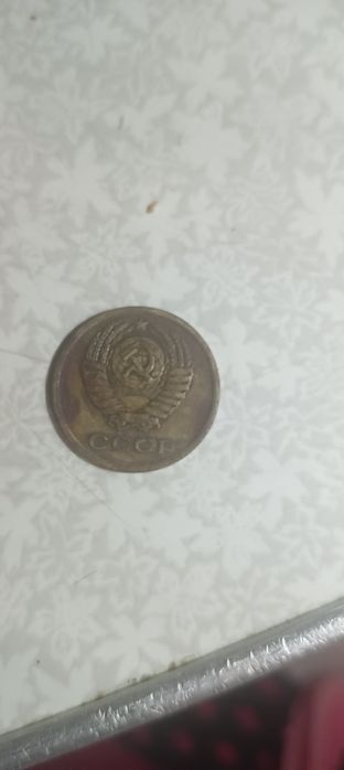 Продам старинные монеты