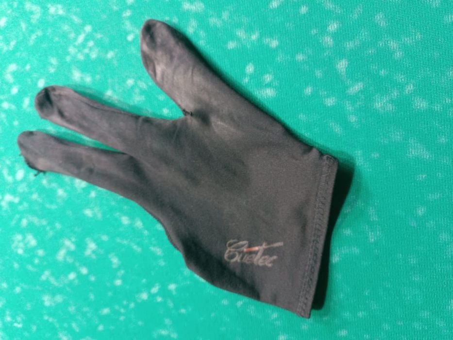 Продам кий для игры в бильярд