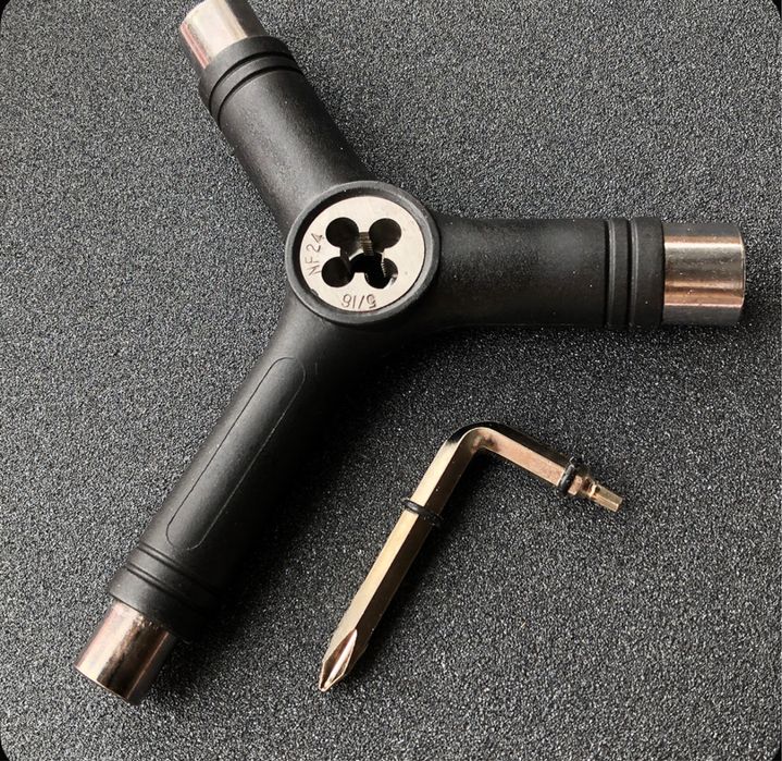 Продам скейтборд круизер