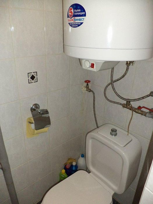 Дава се под наем Тристаен апартамент в Варна, Център - 75 кв.м за 425 € - Снимка #9