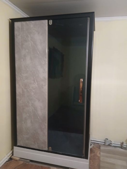 Душевая кабина.