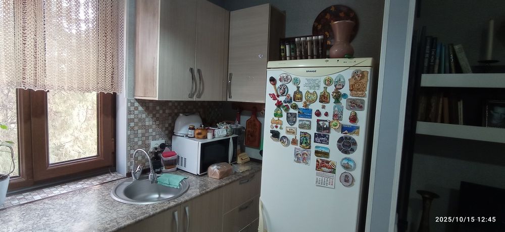 Продается 1 комнатная квартира на Кара Камыше 2/5,  42.5 КВ. М.