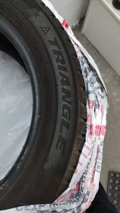 Зимние шины - липучка Triangle