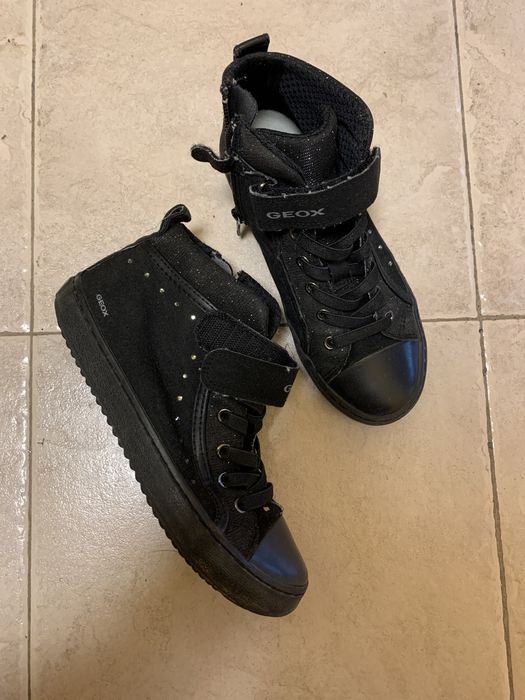 Nike 34, adidas35, skechers 36, Geox 33 и апрески 28-29 номер