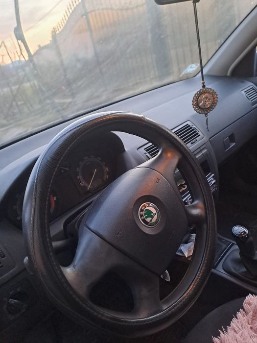 De vanzare skoda