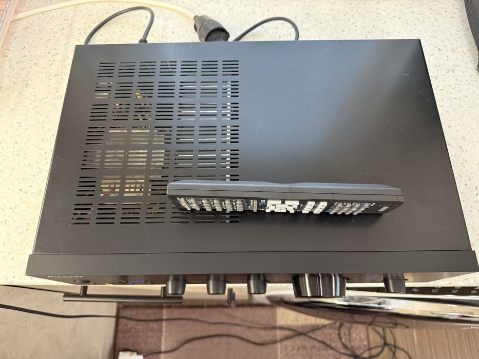 Pioneer A-40AE Стерео усилвател DAC