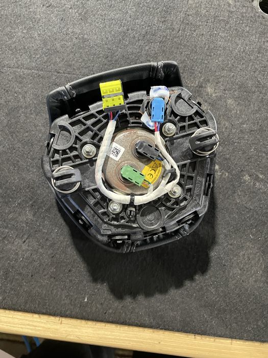 Volan cu comenzi si airbag bmw x5 G05