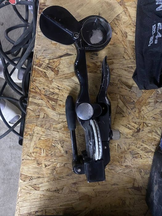 Продам инструмент BAND-IT-IDEX,INC