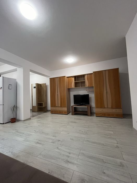 Apartament 2 camere de inchiriat