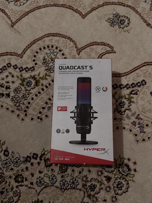 микрофон HyperX Quadqast S