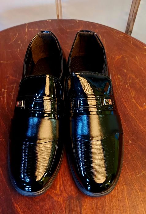 Мужские туфли продам
