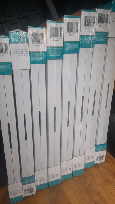 Corturi și mese pliabile