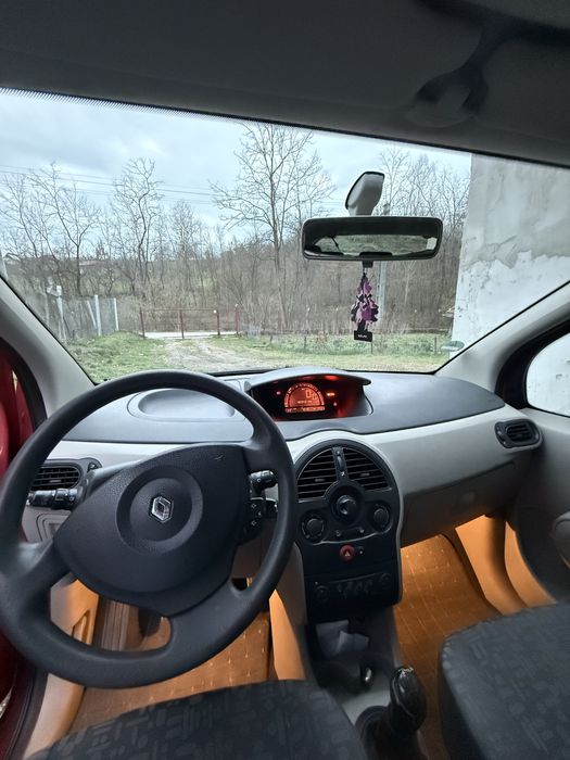 Vand Renault Modus  5000 lei neg