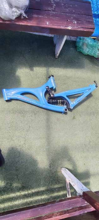 Рамка Santa Cruz driver 8 + shock + капла kore
