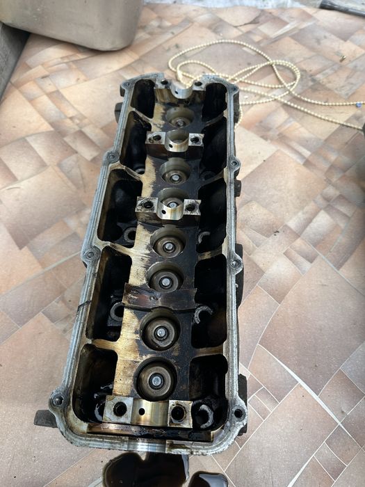 Продам ГБЦ Венто/голь/пассат 1.8 моно