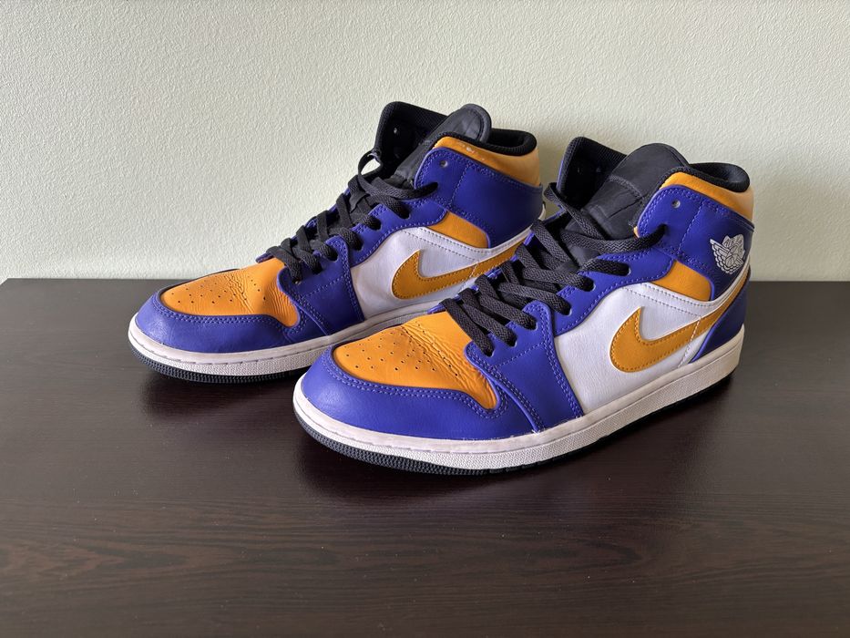 Nike Air Jordan 1 Mid "Lakers"- оригинални