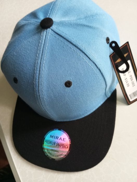 Кепка Premium Snapback новая