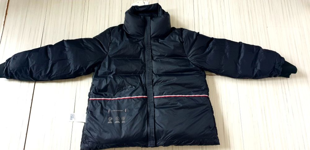 Tommy Hilfiger  Down Jacket  M НОВО! ОРИГИНАЛ! Дамско Зимно пухено Яке