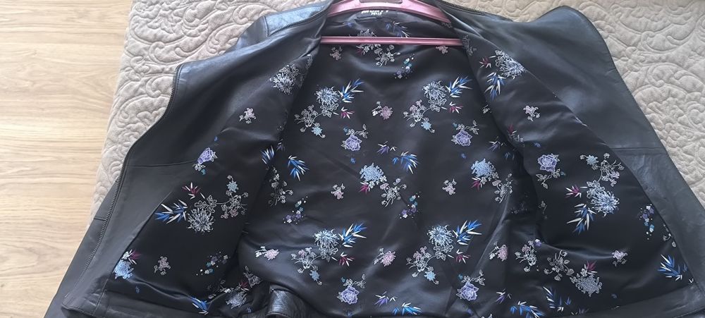 Женская кожаная куртка